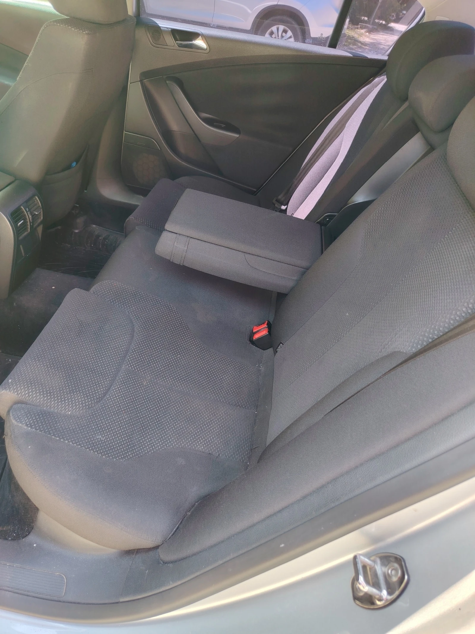 VW Passat 2.0 TDI - изображение 6
