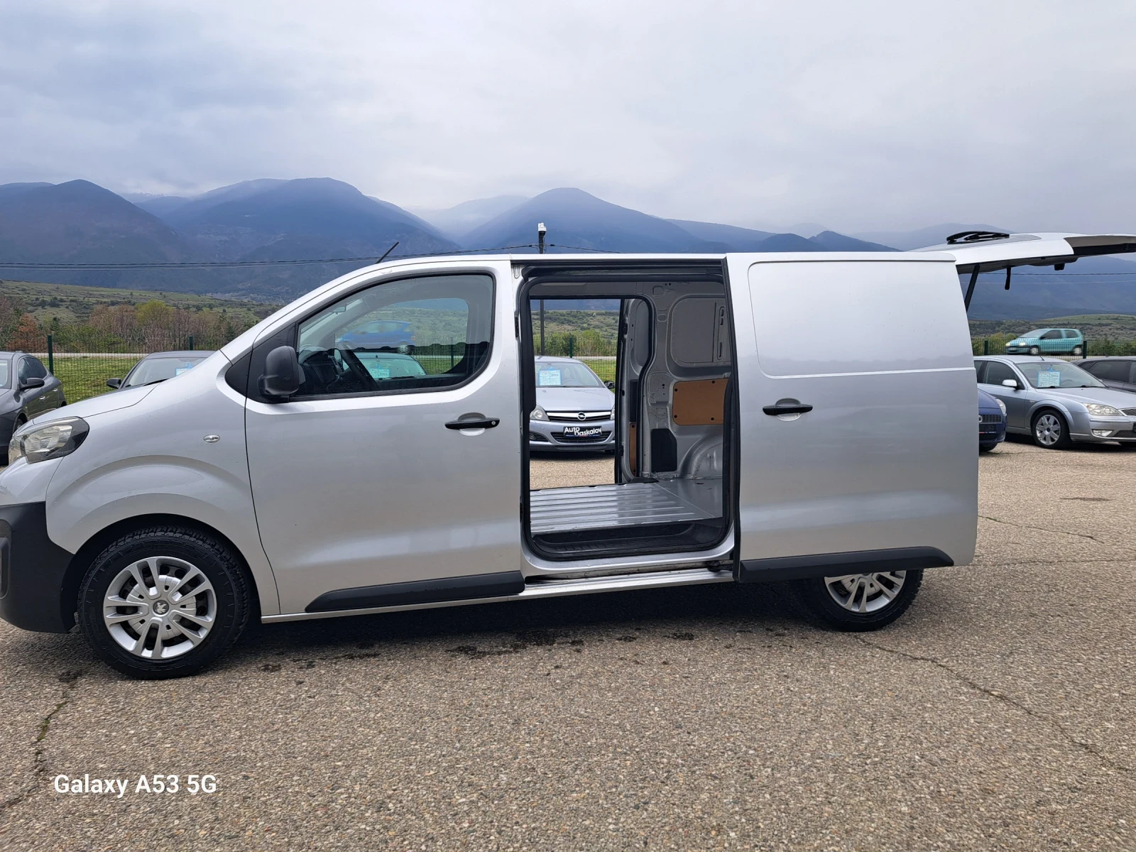 Peugeot Expert 2, 0 hdi - изображение 10