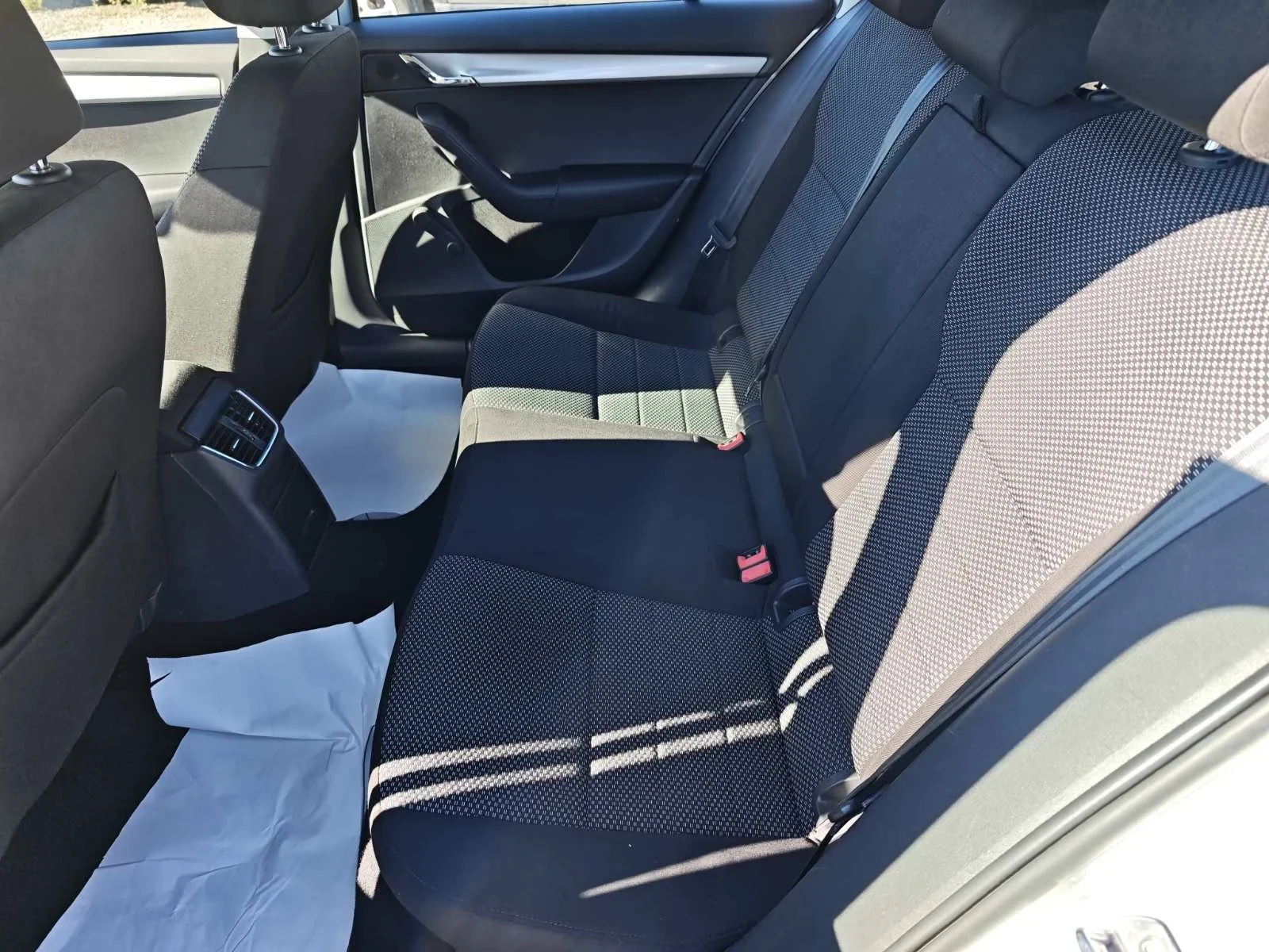 Skoda Octavia 1.6TDI 4x4 Euro 5  | Mobile.bg   9