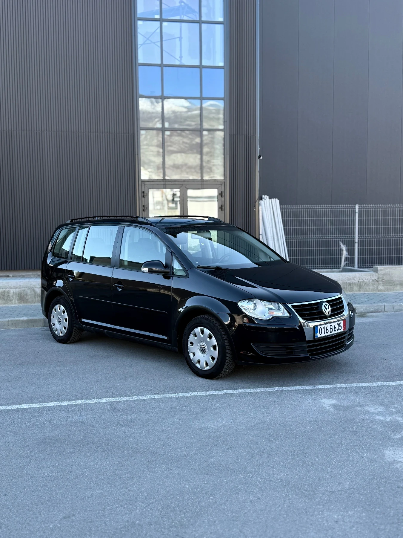VW Touran * * 1.9TDI 105�� 7 ������ ��� ���������!* *  | Mobile.bg � ����������� 1