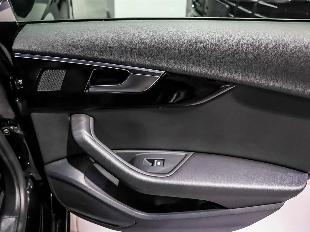 Audi A5 * Progressiv 45 TFSI quattro * CARFAX * ���� �� �� | Mobile.bg � ����������� 13