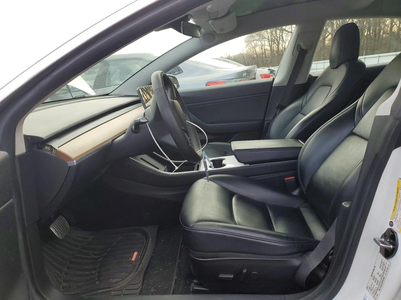 Tesla Model 3, снимка 7 - Автомобили и джипове - 53947825