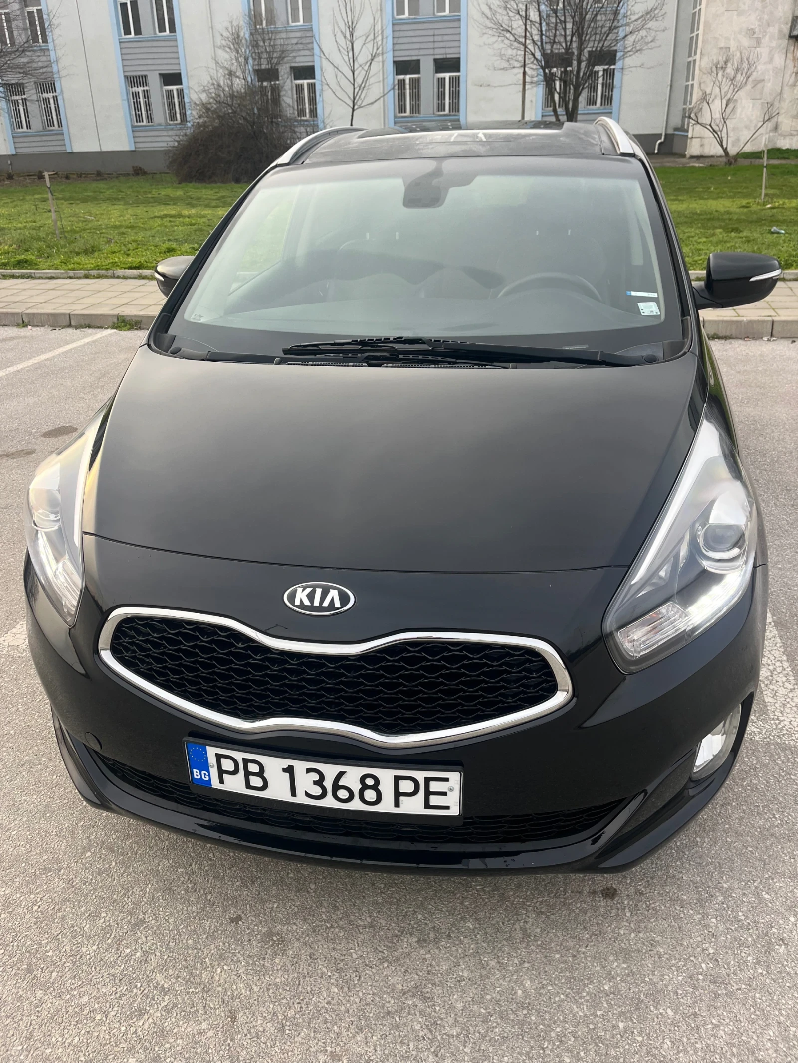 Kia Carens