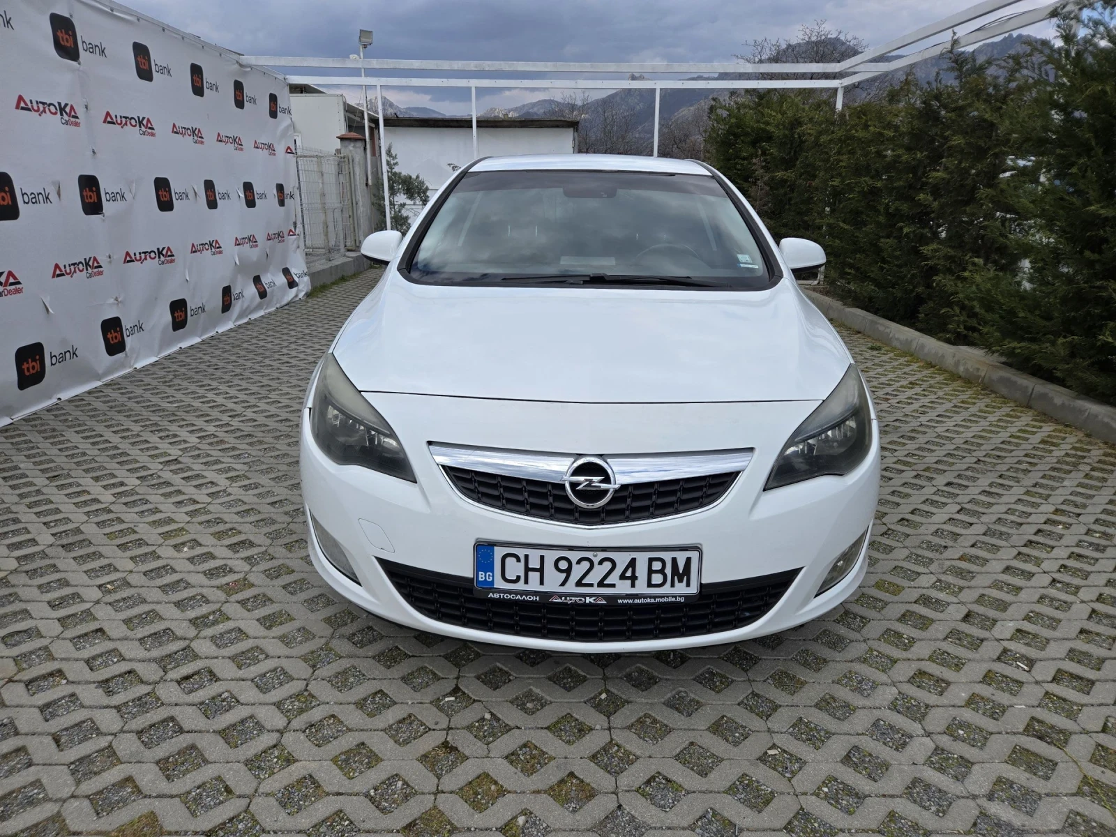 Opel Astra 2.0CDTI-160кс= 6ск= НАВИ= КАМЕРА= SPORT EDITION