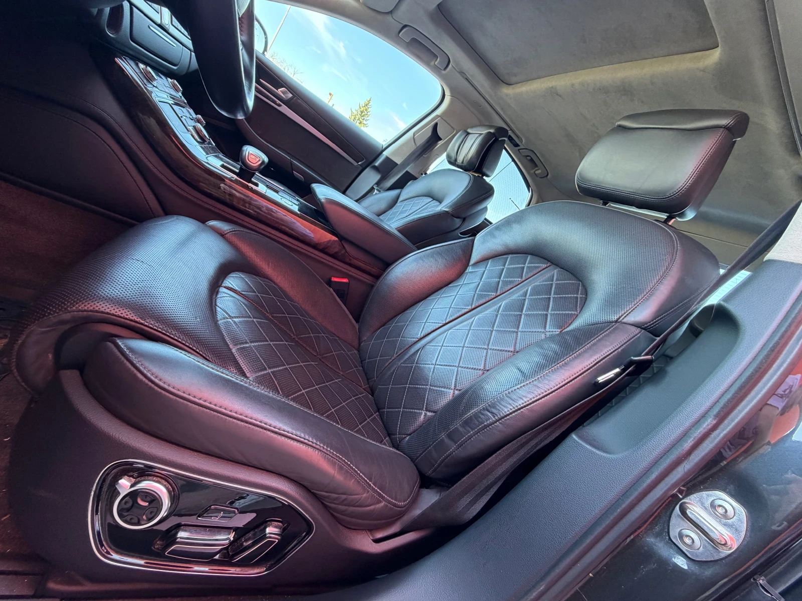 Audi A8 4.2TDI* V8* BiTurbo* Вакум, снимка 11 - Автомобили и джипове - 54109776