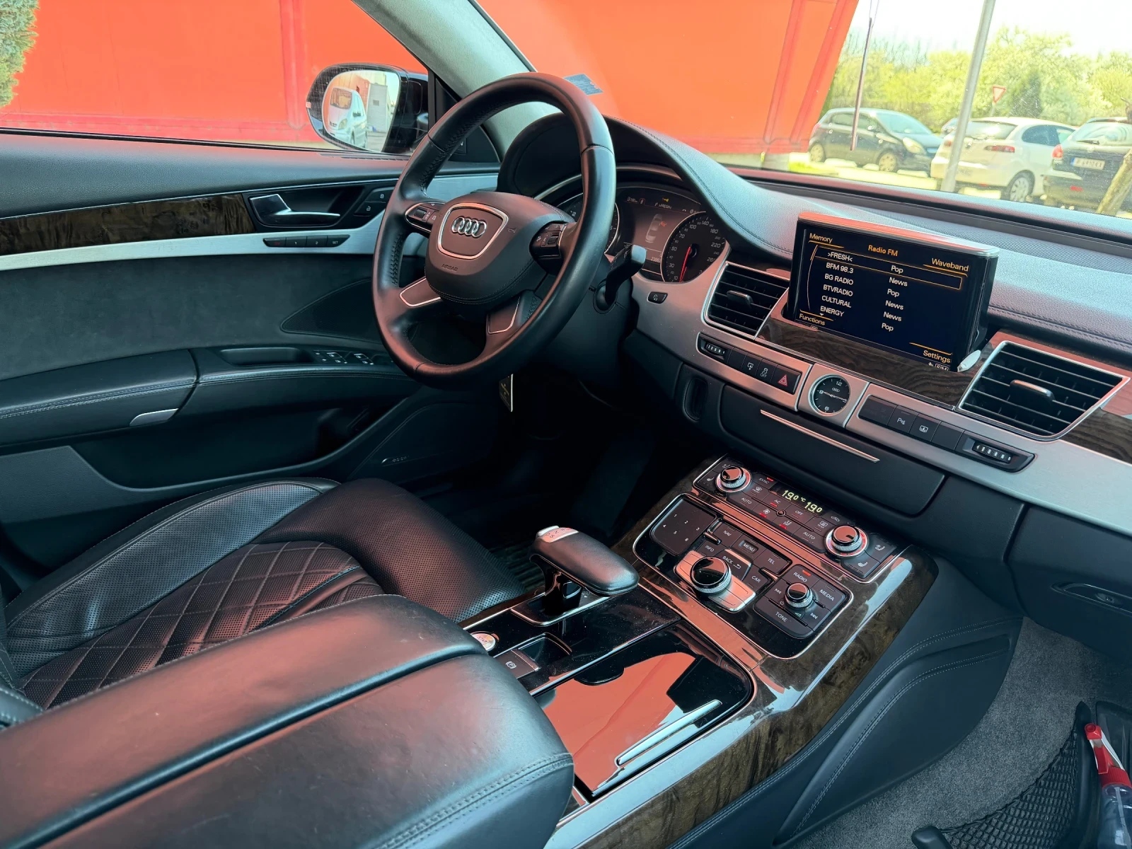 Audi A8 4.2TDI* V8* BiTurbo* Вакум, снимка 9 - Автомобили и джипове - 54109776