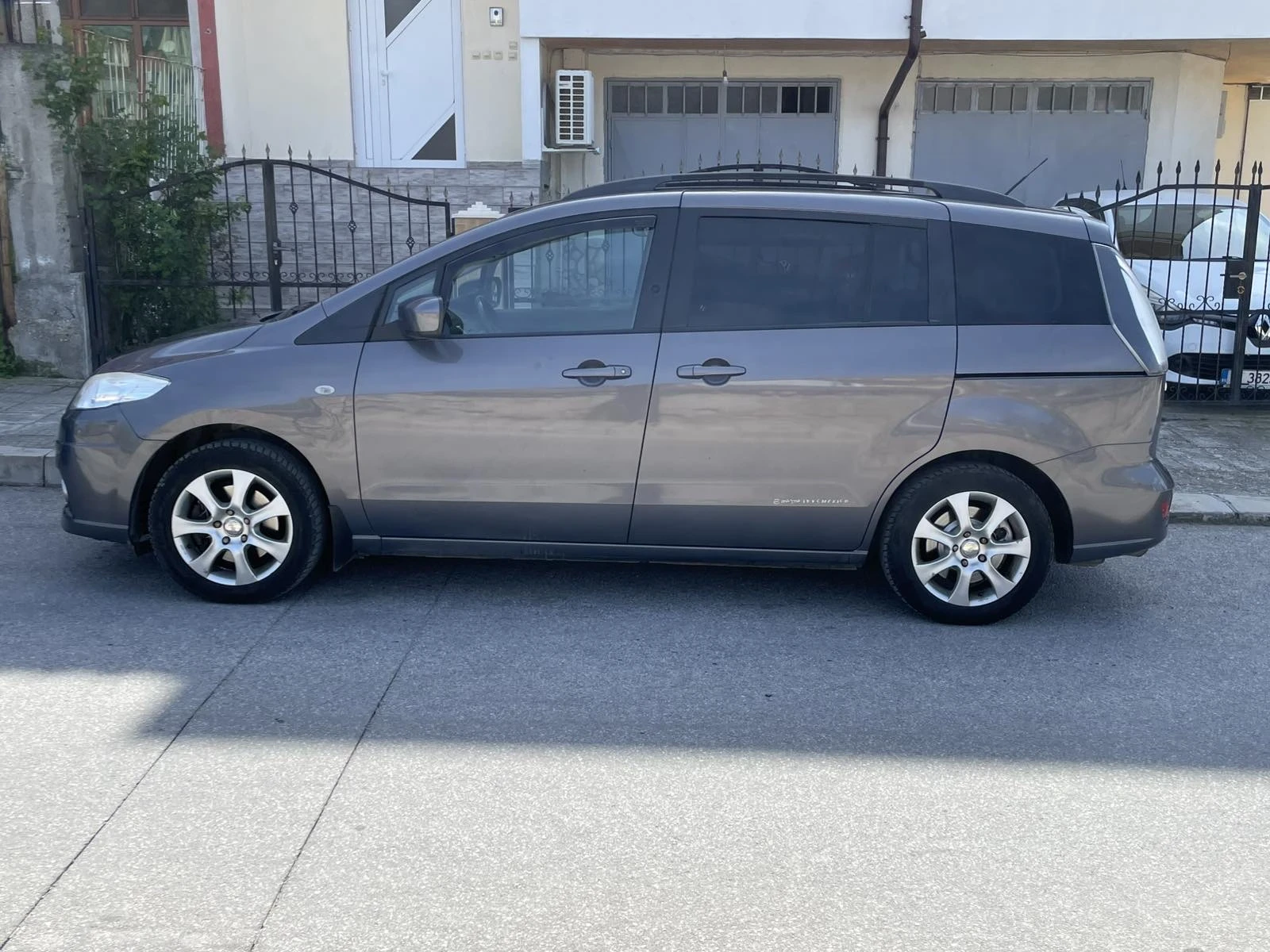 Mazda 5, снимка 6 - Автомобили и джипове - 54156491