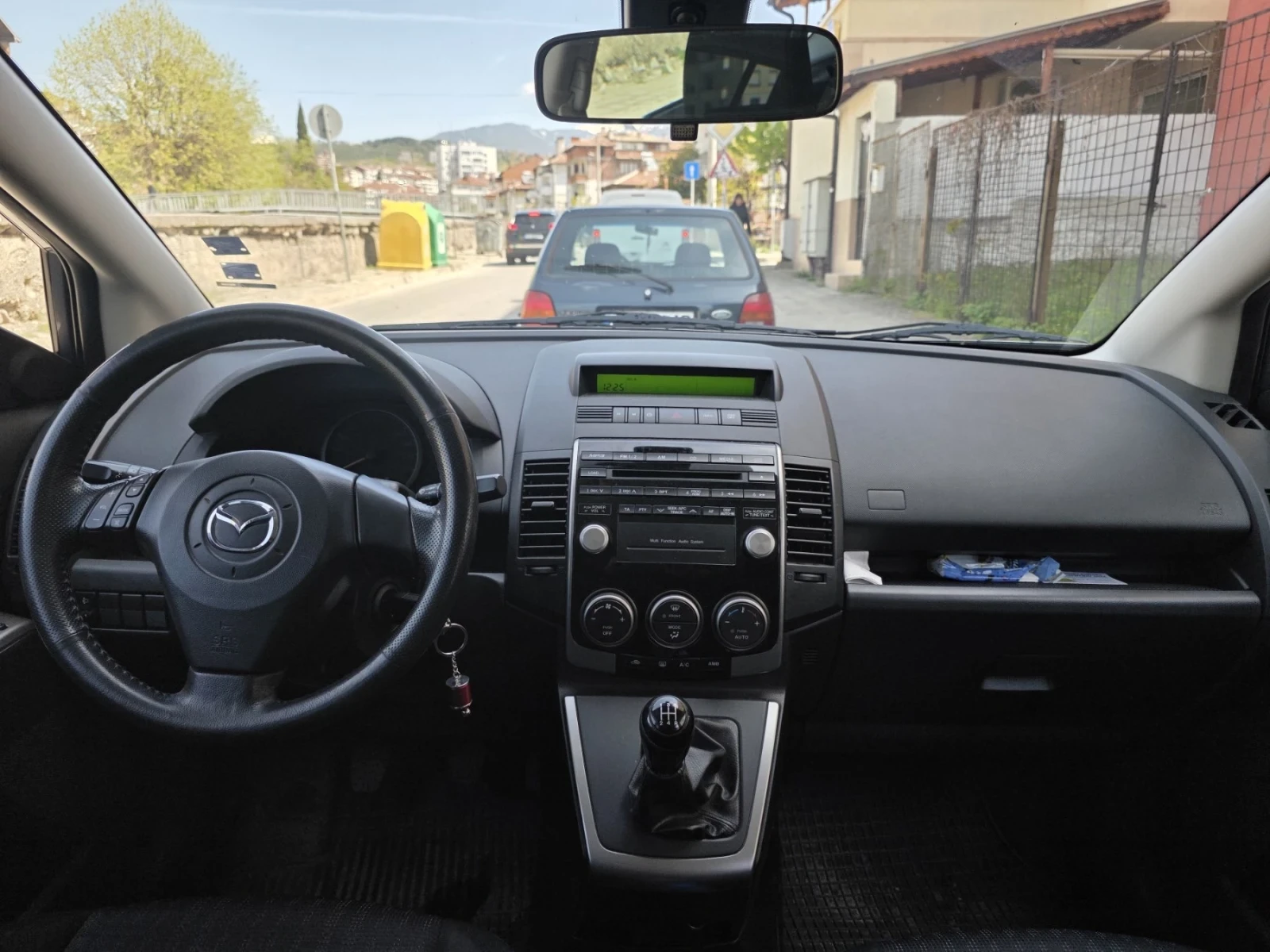 Mazda 5, снимка 15 - Автомобили и джипове - 54156491