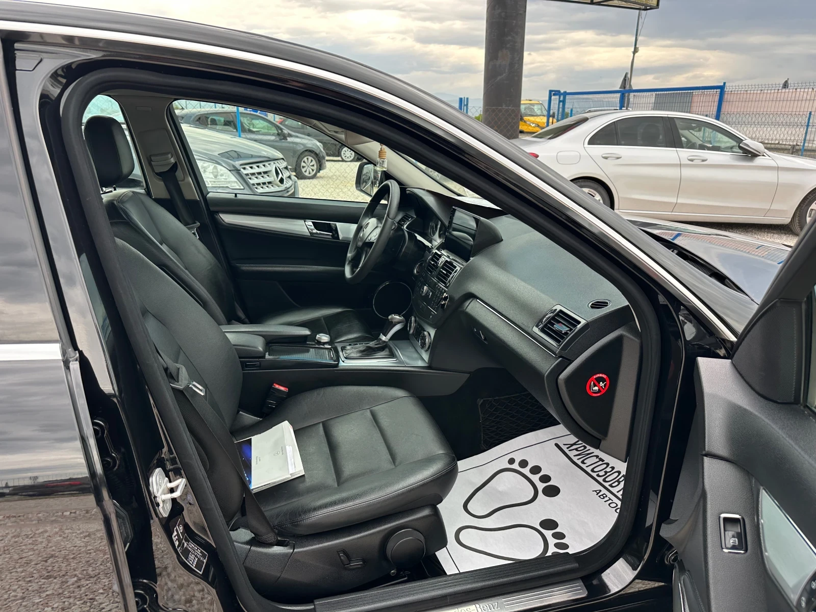 Mercedes-Benz C 320 CDI, AVANTGARDE, КАМЕРА, НАВИ, ТОП!!!, снимка 15 - Автомобили и джипове - 54452790