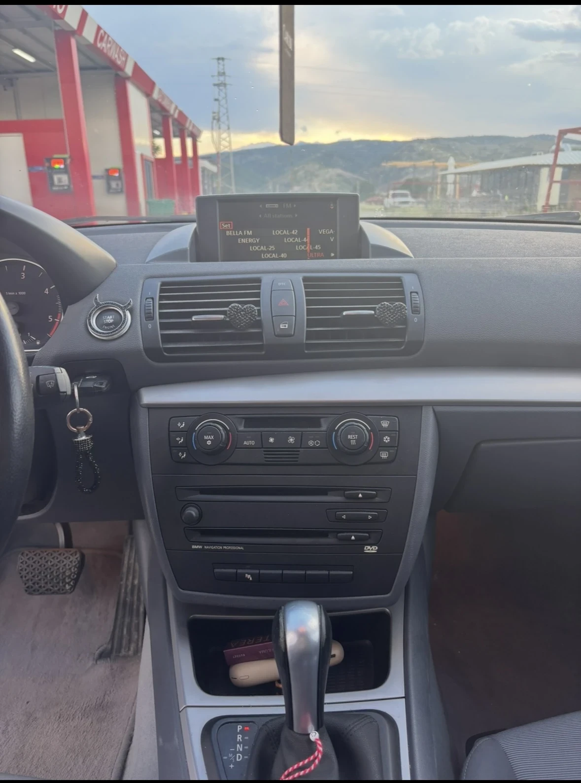 BMW 120, снимка 3 - Автомобили и джипове - 54692314