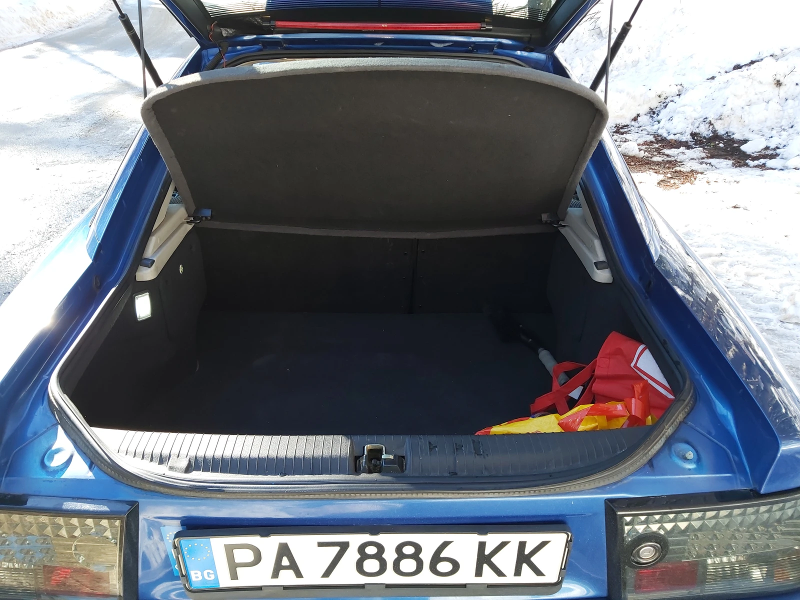 Opel Calibra 2.0 16v, снимка 16 - Автомобили и джипове - 54792045