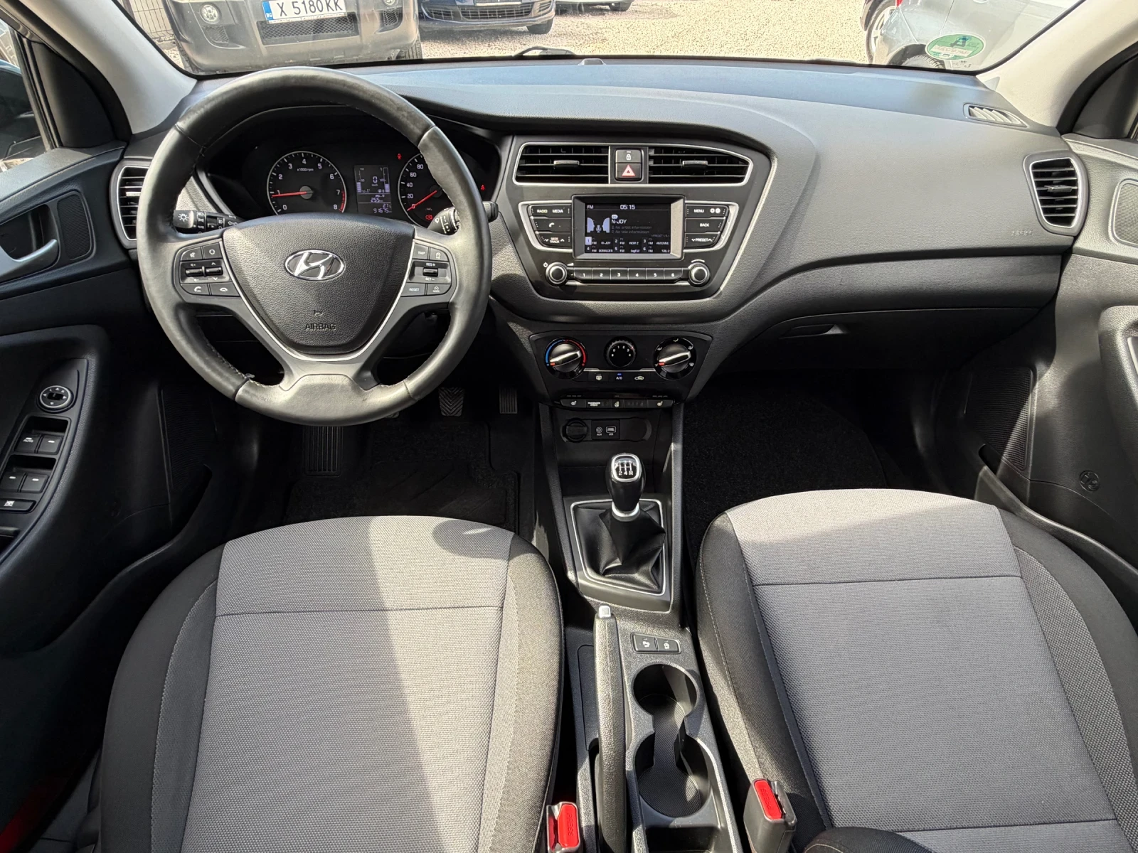 Hyundai I20 90000км, снимка 12 - Автомобили и джипове - 54930991