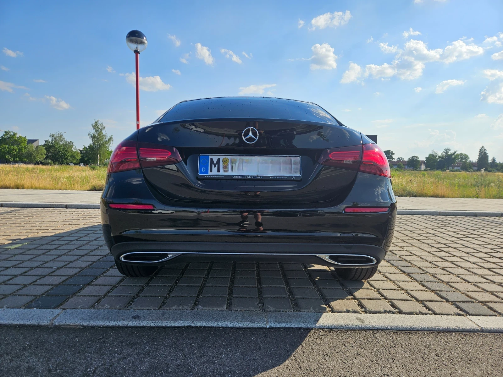 Mercedes-Benz A 220 4Matic Facelift Sedan, снимка 4 - Автомобили и джипове - 55052478