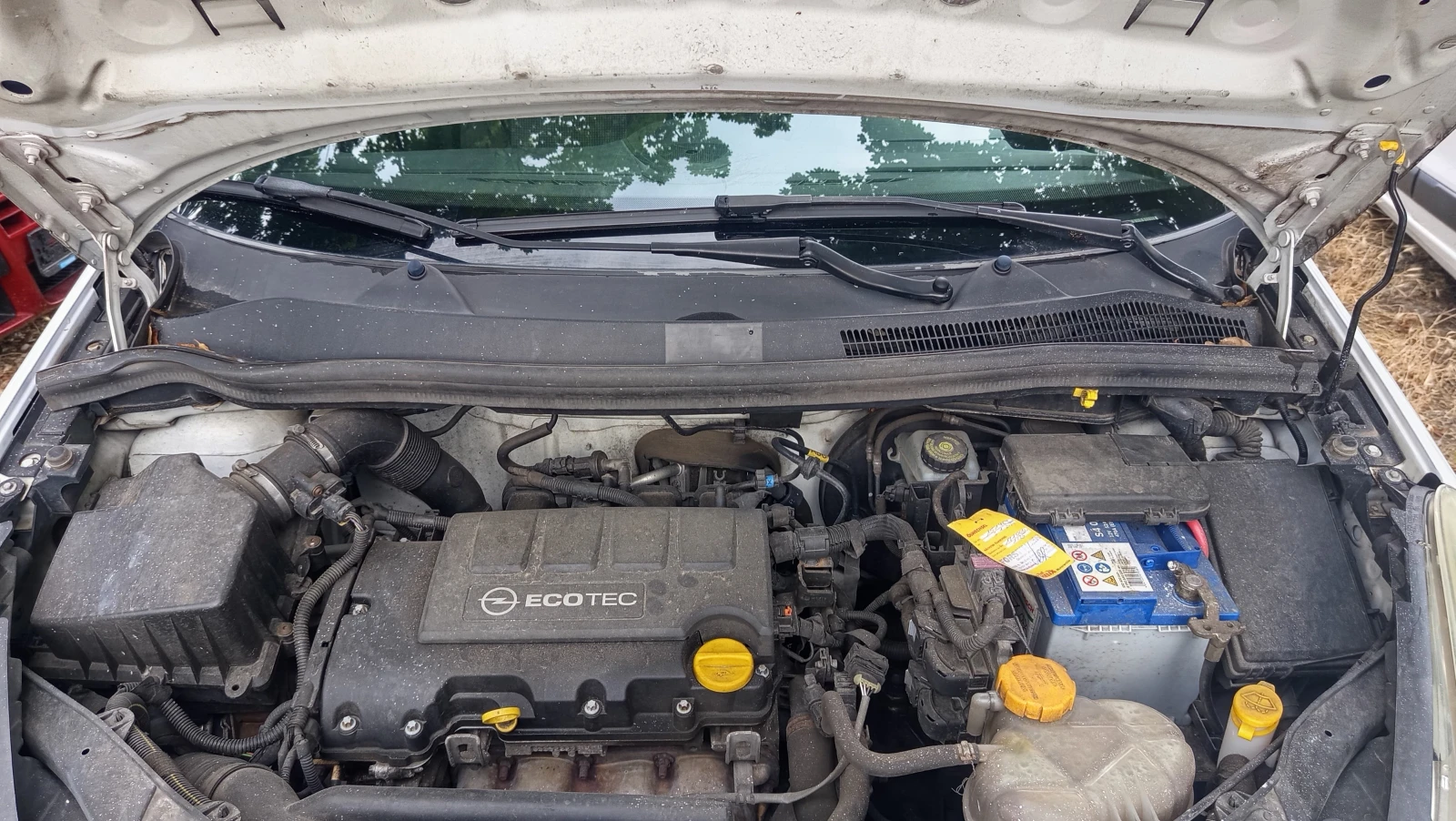 Opel Corsa 1.2 KLIMA FACELIFT , снимка 15 - Автомобили и джипове - 55262864