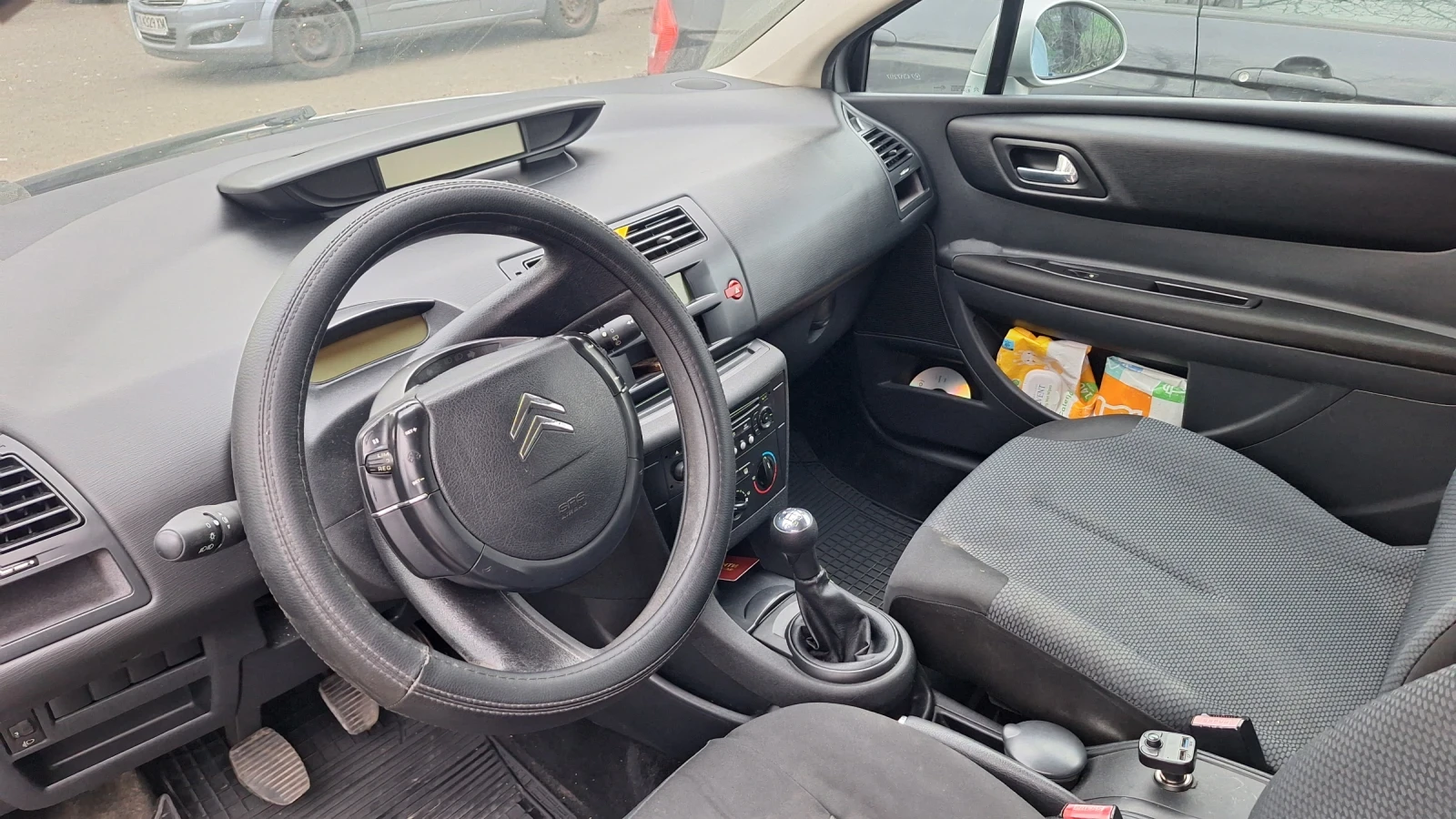 Citroen C4, снимка 5 - Автомобили и джипове - 55408385
