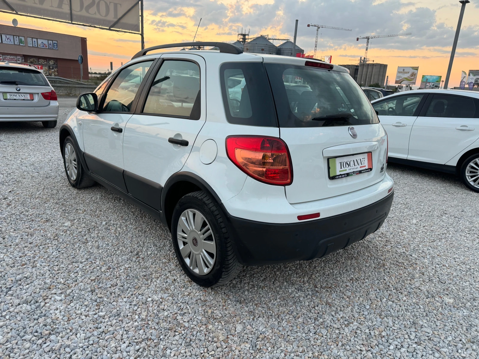 Fiat Sedici 1.6i* 129k.c* Газ* Лизинг* , снимка 3 - Автомобили и джипове - 55573904