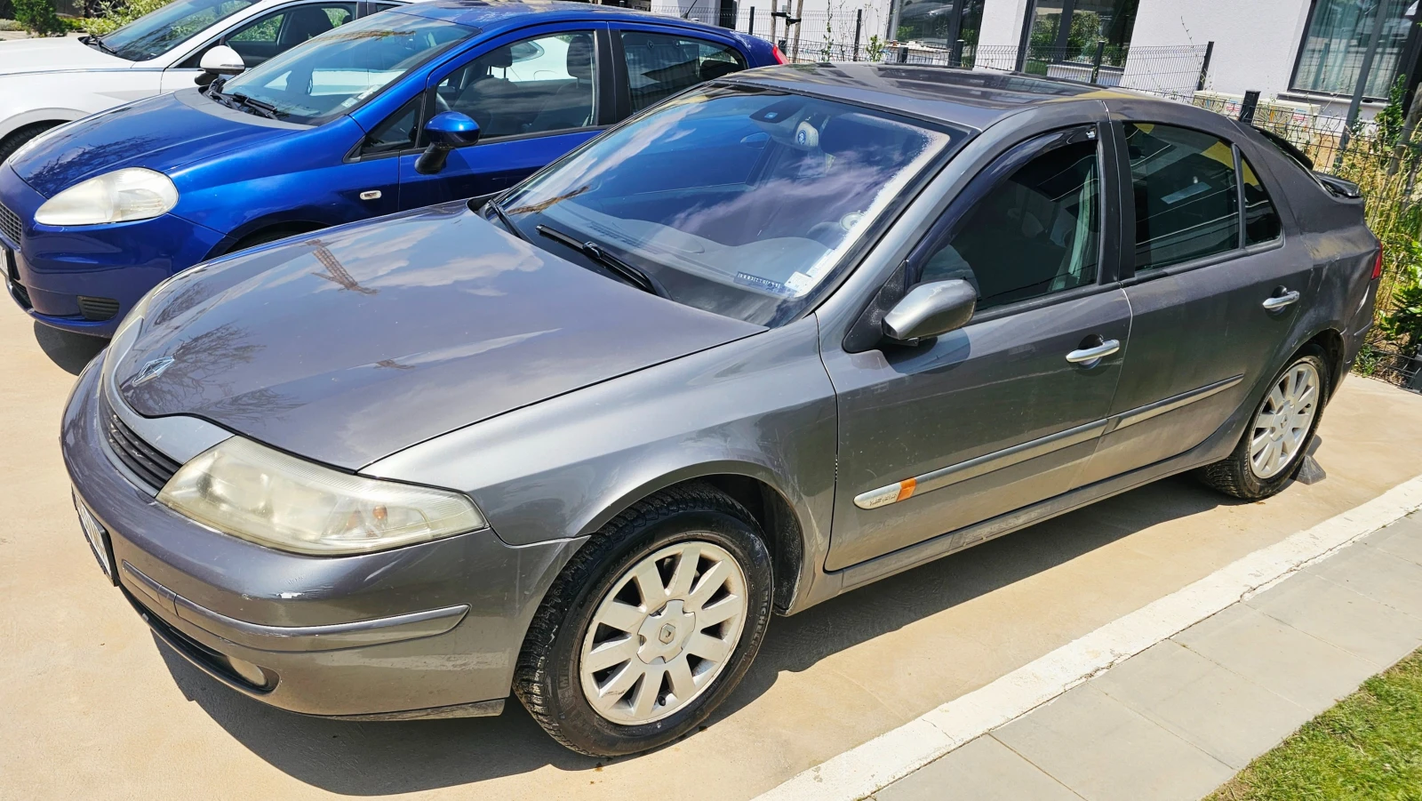 Renault Laguna 1.9 DCI 120 к.с. Privilege, снимка 2 - Автомобили и джипове - 55670248