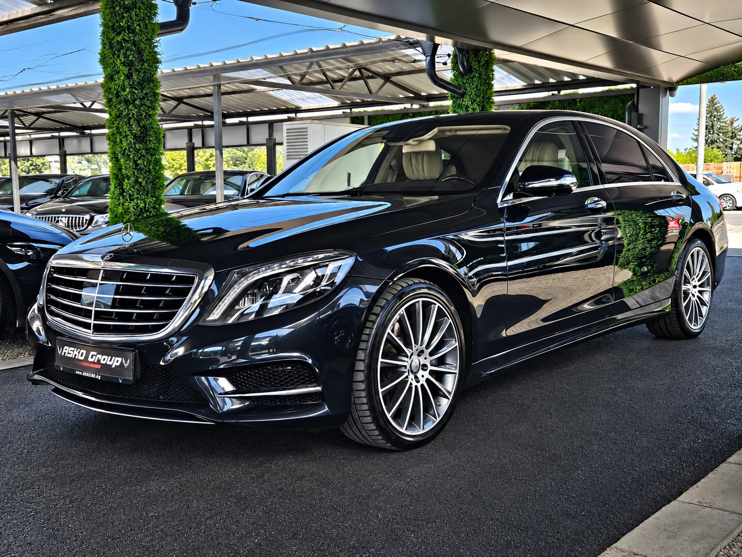 Mercedes-Benz S 500 L/AMG/4M/TVx3/DISTR/PANO/ВАКУУМ/HUD/ОБДУХ/МАСАЖ/LI