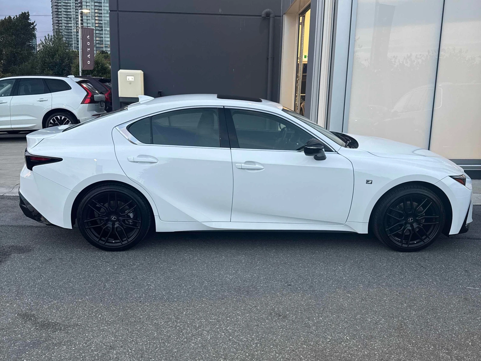 Lexus IS * 350 * CARFAX * ОПЦИЯ ЗА ФИНАНСИРАНЕ , снимка 12 - Автомобили и джипове - 55899854