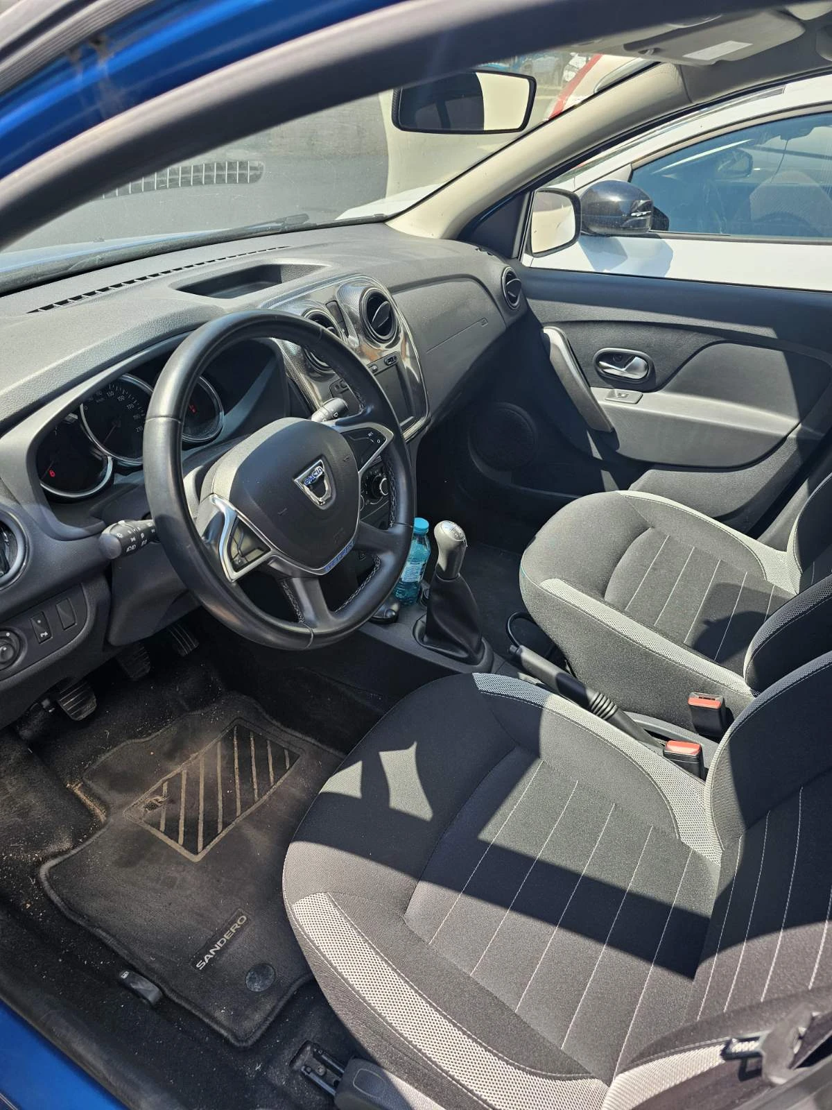 Dacia Sandero, снимка 3 - Автомобили и джипове - 55922426