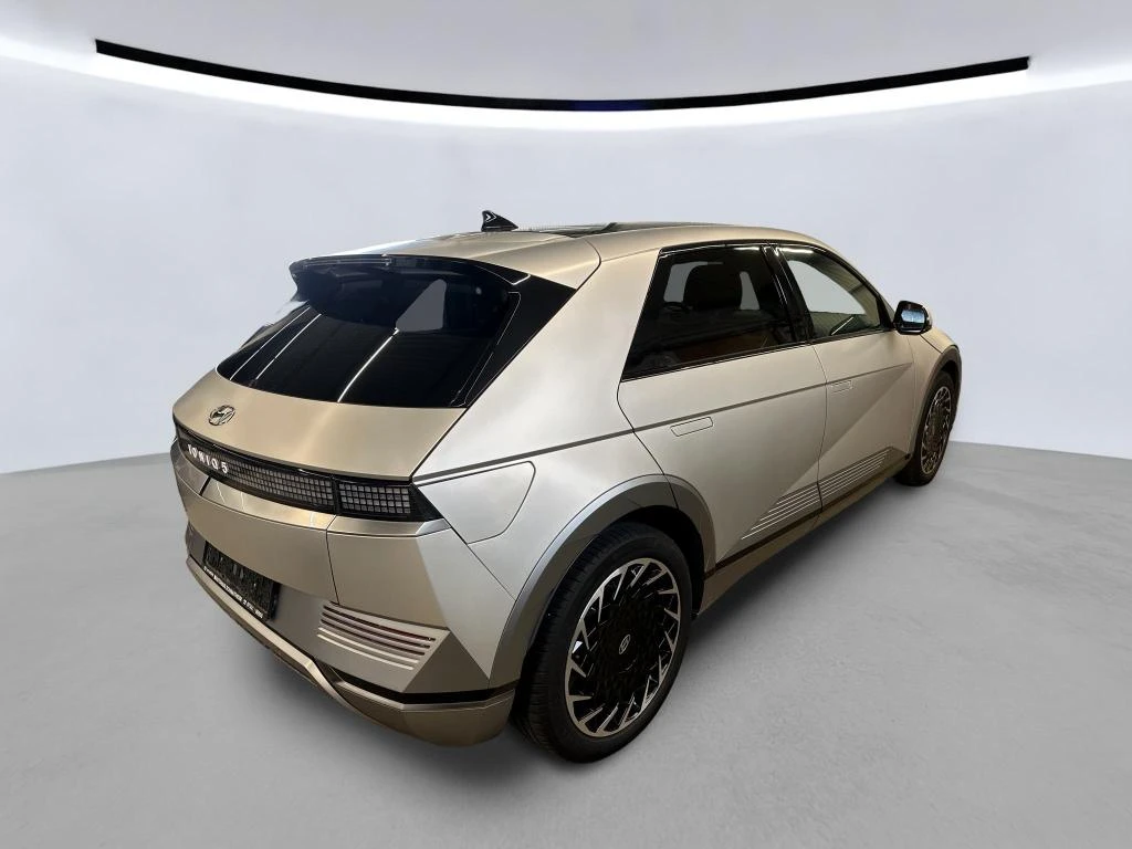 Hyundai Ioniq 5 72.6KWh/TECHNIK/ГАРАНЦИЯ/PANORAMA/BOSE/SOH100%, снимка 3 - Автомобили и джипове - 56182256