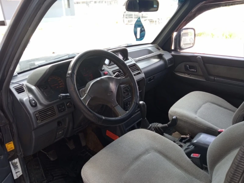 Mitsubishi Pajero 2.5TDI 99 к.с, снимка 11 - Автомобили и джипове - 47741744