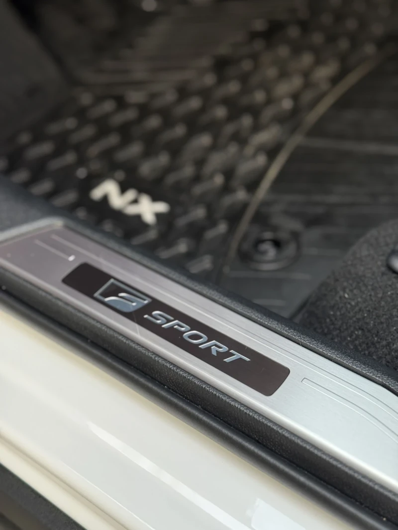 Lexus NX 350 F SPORT 2.4L TURBO, снимка 8 - Автомобили и джипове - 52246868