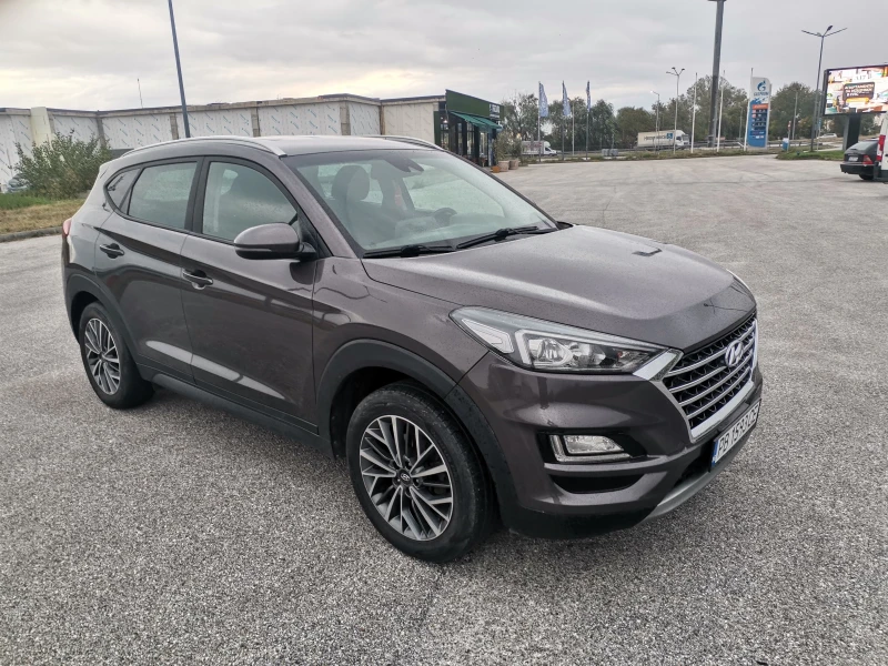 Hyundai Tucson 1.6 CRDI, снимка 7 - Автомобили и джипове - 52893107