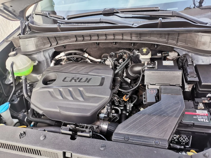 Hyundai Tucson 1.6 CRDI, снимка 9 - Автомобили и джипове - 52893107