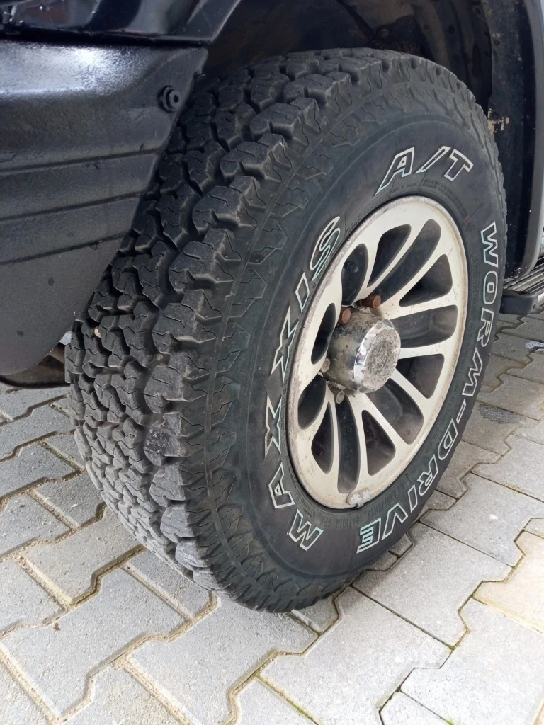 Mitsubishi Pajero 2.5TDI 99 к.с, снимка 12 - Автомобили и джипове - 47741744