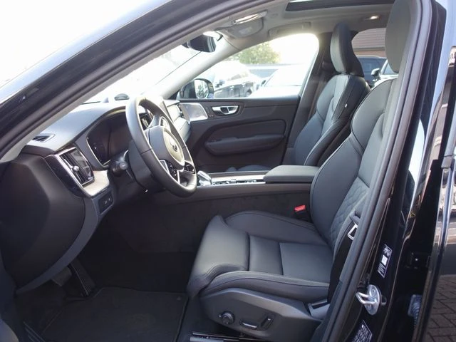 Volvo XC60 NEW 2026 T8 AWD Ultra, снимка 5 - Автомобили и джипове - 53101356