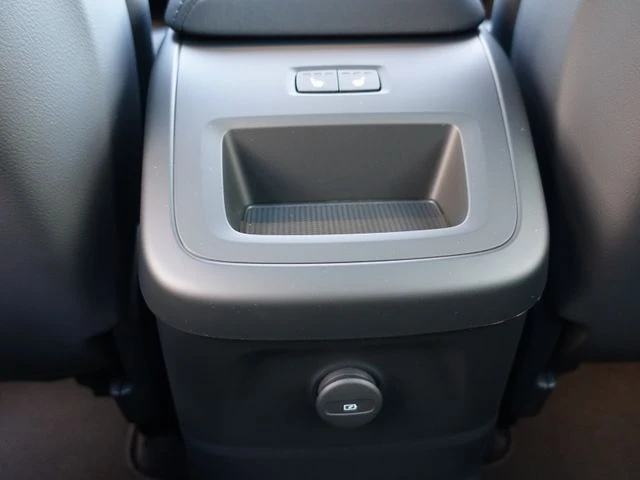 Volvo XC60 NEW 2026 T8 AWD Ultra, снимка 12 - Автомобили и джипове - 53101356