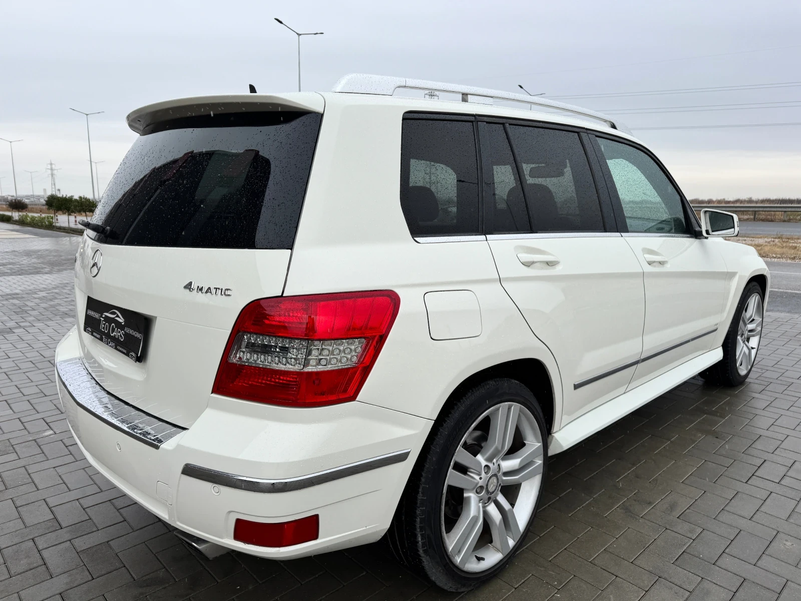 Mercedes-Benz GLK 320 CDI 224к.с 4MATIC / NAVI / KOJA  / XENON - изображение 7