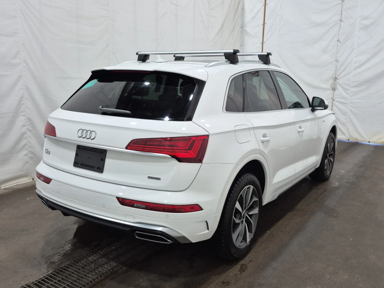 Audi Q5 * CARFAX * АВТО КРЕДИТ * ЦЕНА ДО БГ! - изображение 4