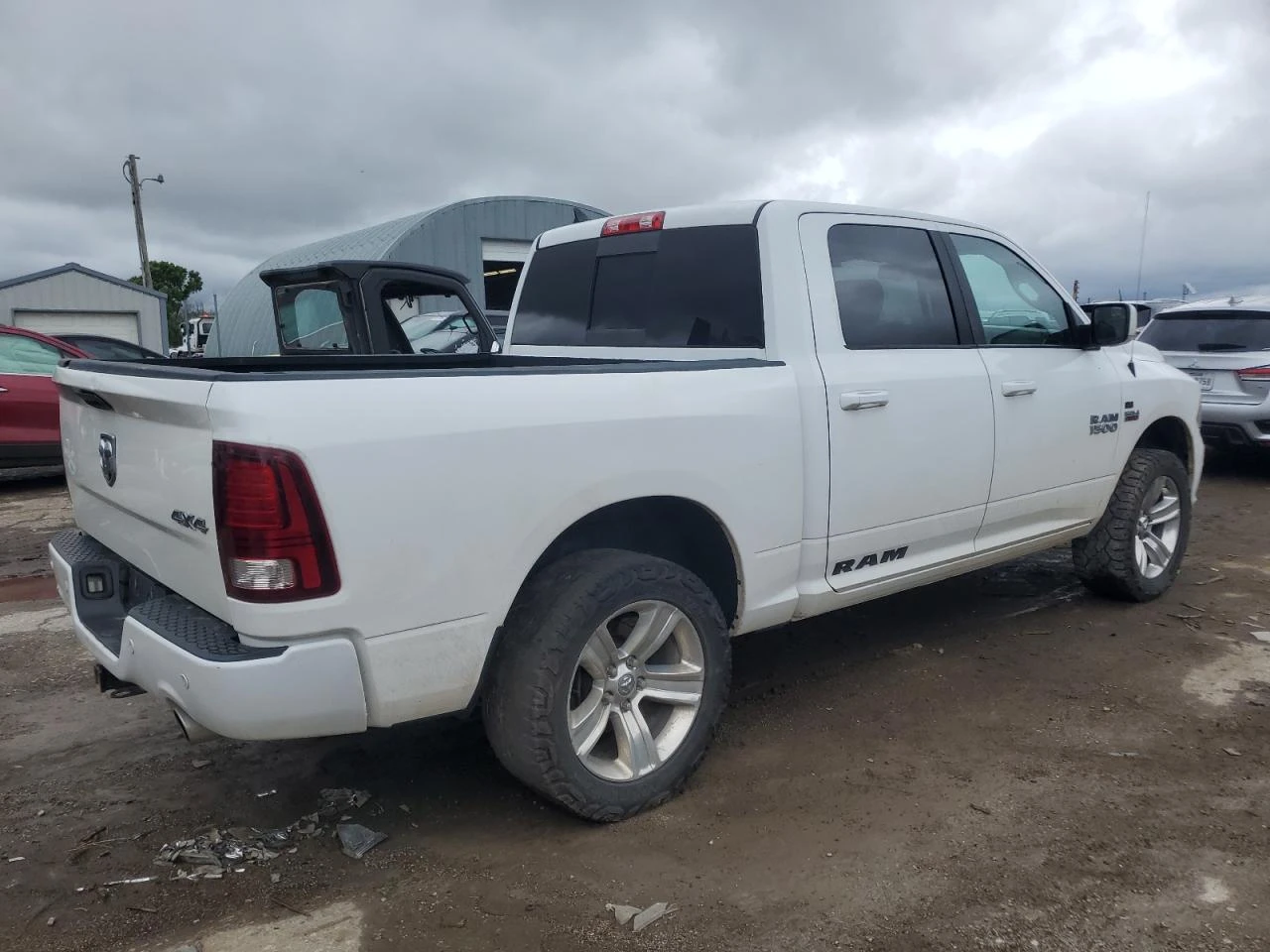 Dodge RAM 1500 SPORT 5.7L ФИКСИРАНА ЦЕНА! ОБДУХВАНЕ/КОЖА/ПОДГРЕВИ - изображение 6