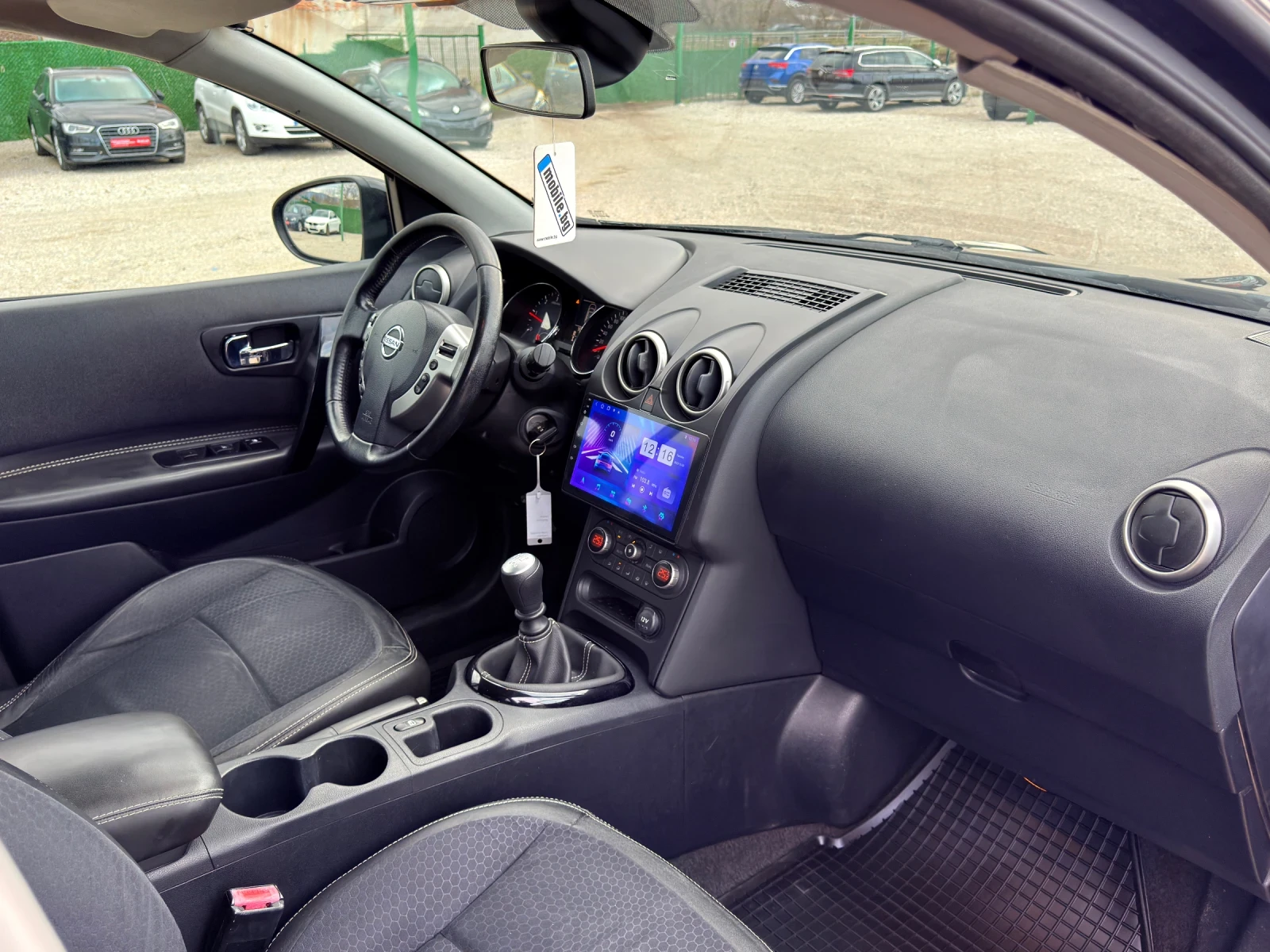 Nissan Qashqai 1.6DCI Tekna - изображение 9