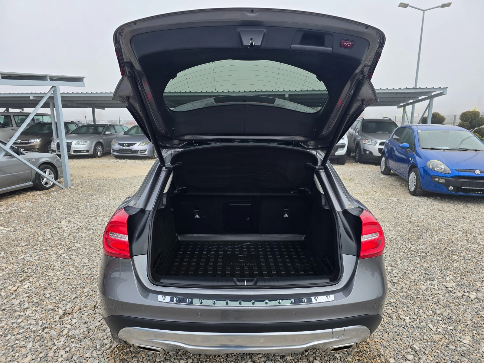 Mercedes-Benz GLA 220 2, 2 CDI 177кс. !! 4MATIC !! , снимка 15 - Автомобили и джипове - 53882121