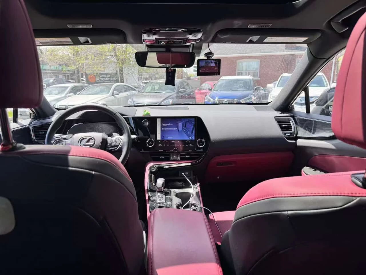 Lexus NX 350 * CARFAX * АВТОКРЕДИТ БЕЗ ПЪРВОНАЧАЛНА ВНОСКА, снимка 8 - Автомобили и джипове - 54610038