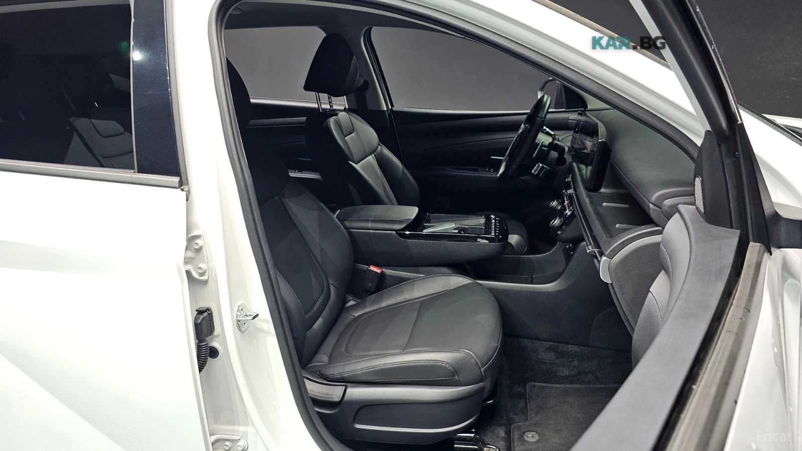 Hyundai Tucson 2.0* DIESEL* 4WD* MODAN* ОБДУХВ.* КОЖА* ПОДГРЕВ* Н, снимка 12 - Автомобили и джипове - 54858456