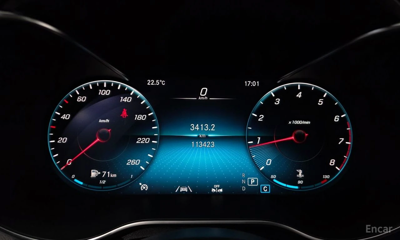 Mercedes-Benz GLC 300 AMG* LINE* ДИСТРОНИК* ДИГИТАЛНО* ТАБЛО* 360КАМЕРА*, снимка 12 - Автомобили и джипове - 54933873