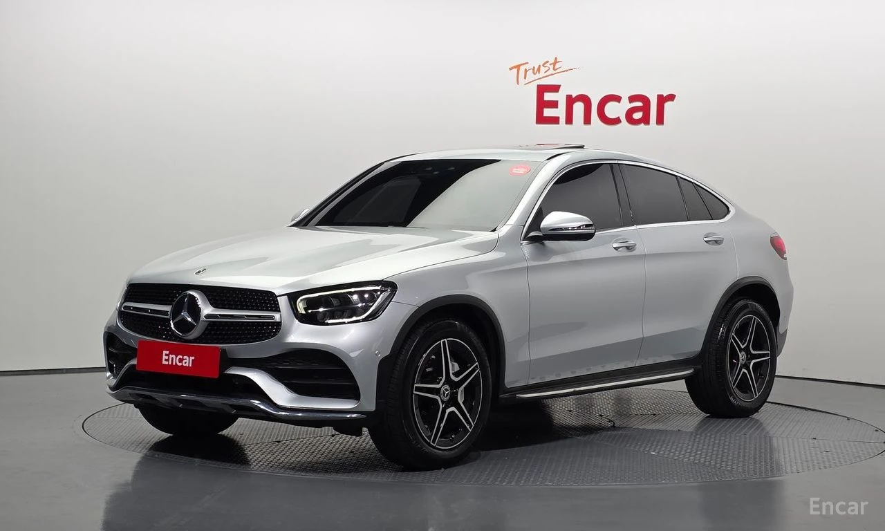Mercedes-Benz GLC 300 AMG* LINE* ДИСТРОНИК* ДИГИТАЛНО* ТАБЛО* 360КАМЕРА*