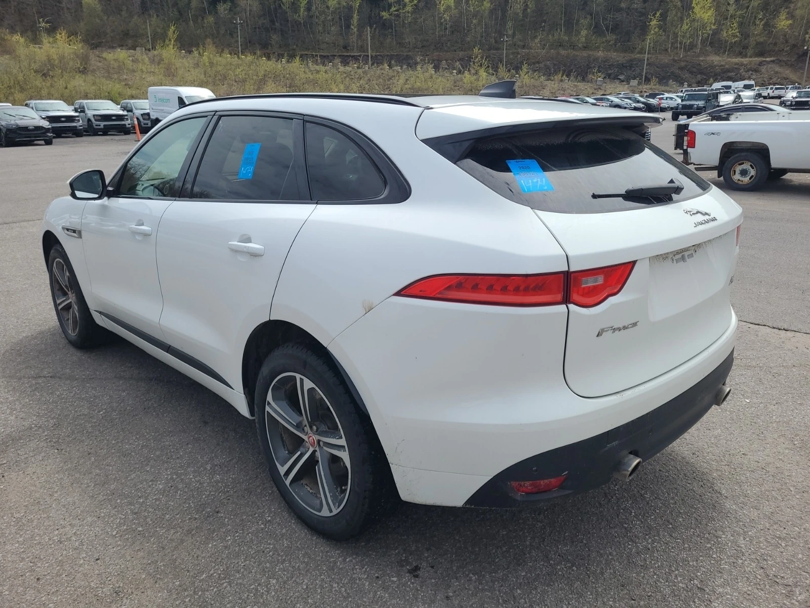 Jaguar F-PACE R-SPORT * * CARFAX * * АВТО КРЕДИТ * * , снимка 4 - Автомобили и джипове - 54986952