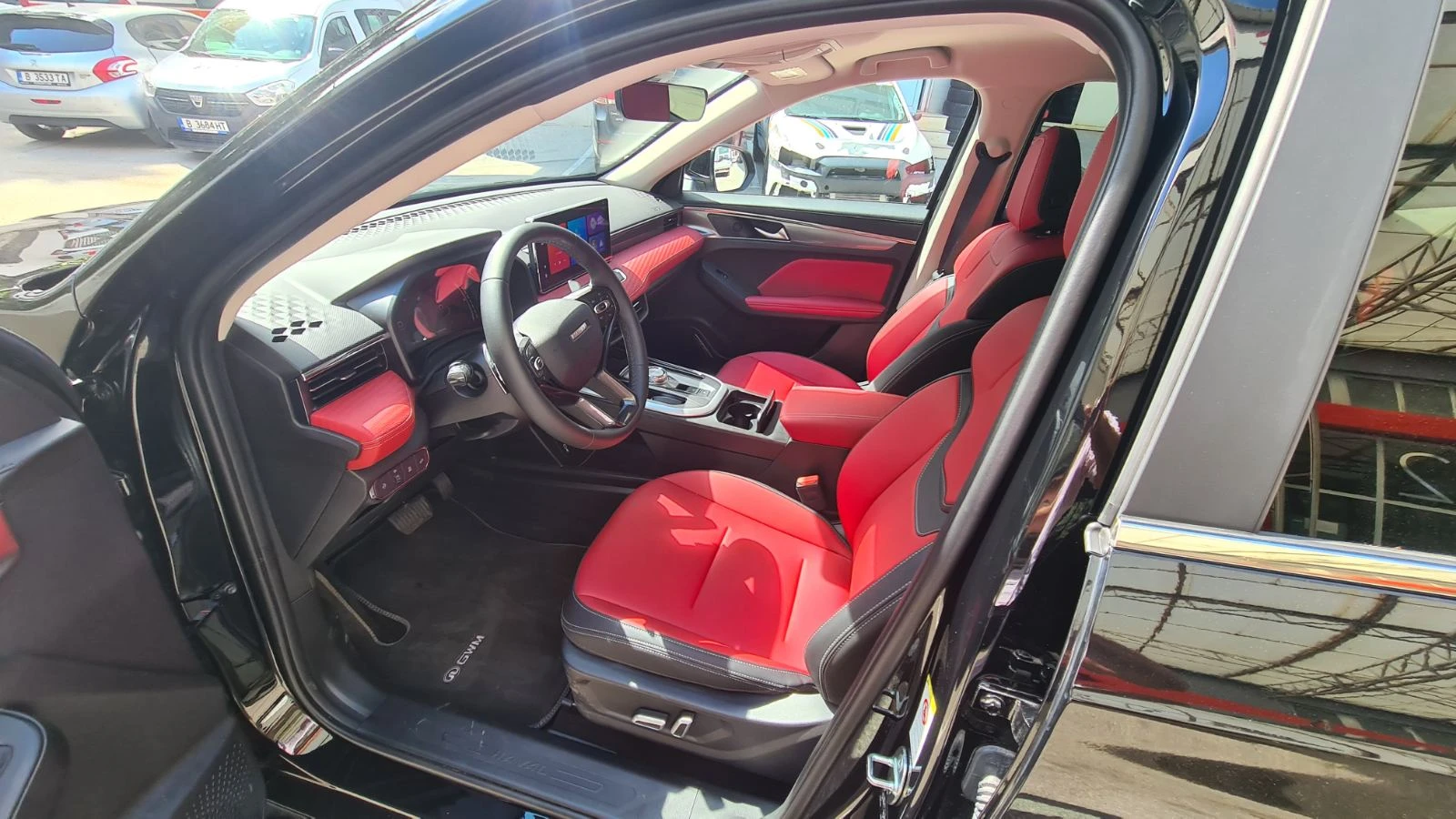 Haval Jolion, снимка 6 - Автомобили и джипове - 55463860