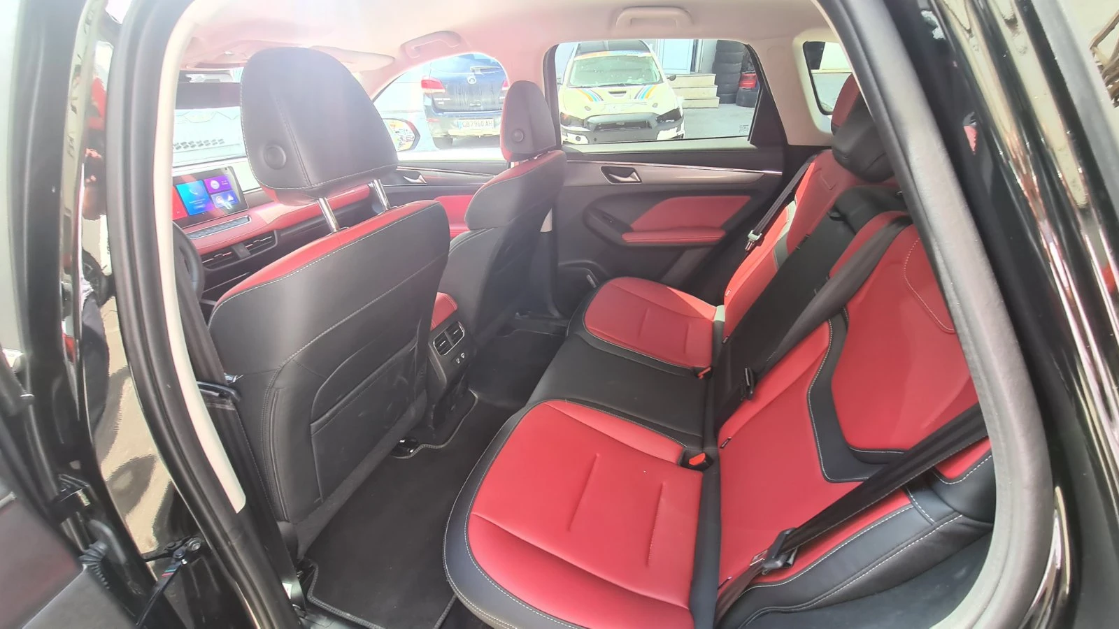 Haval Jolion, снимка 5 - Автомобили и джипове - 55463860