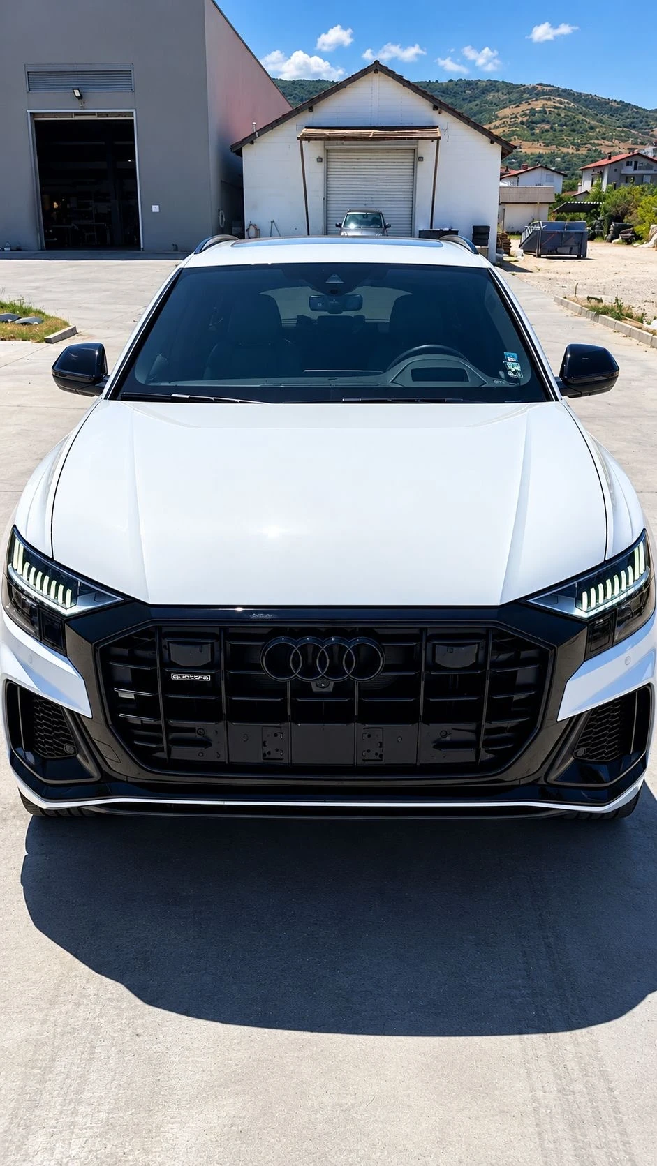 Audi Q8 Audi Q8 55TFSI S-Line, снимка 3 - Автомобили и джипове - 55876925