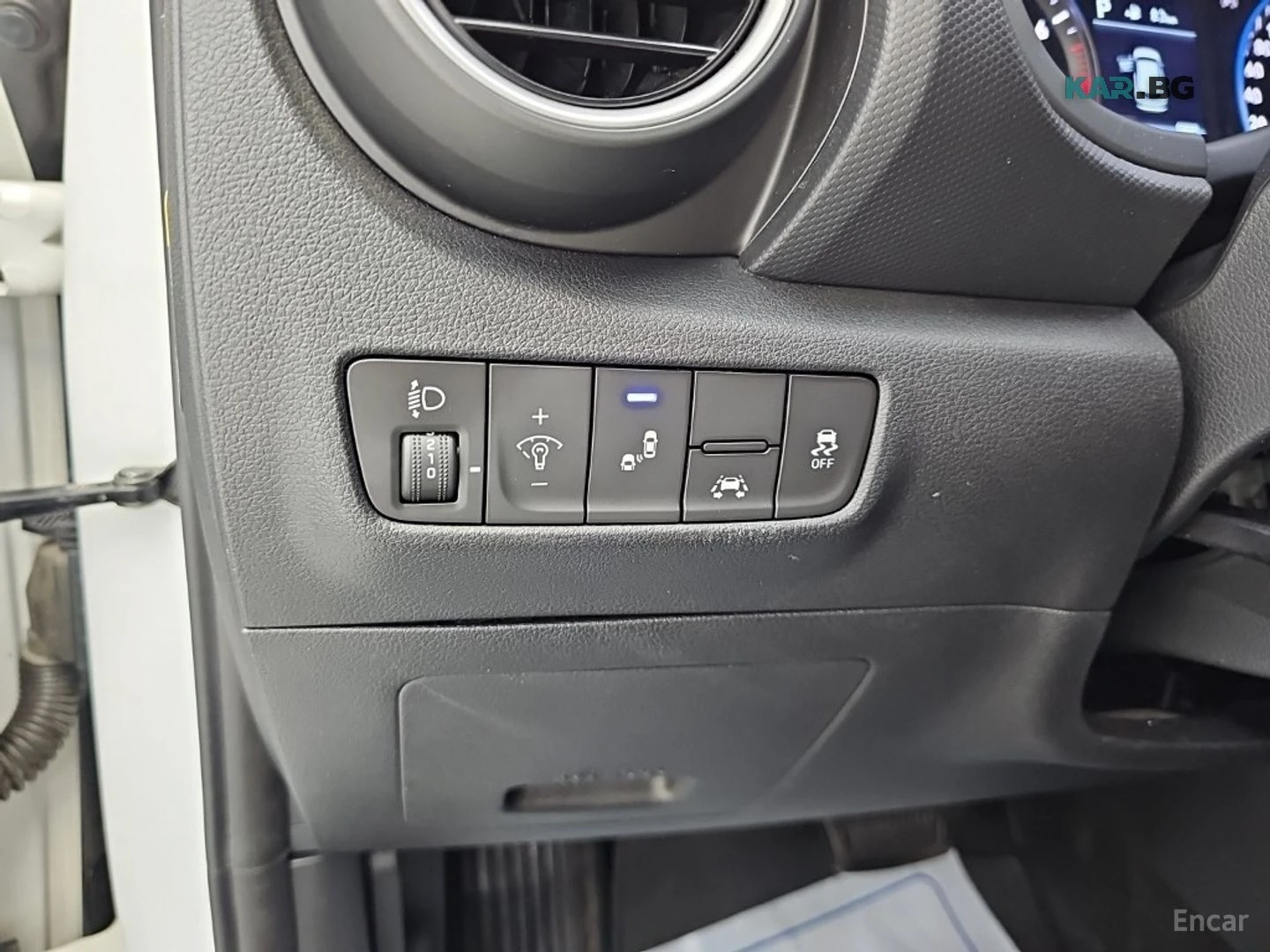 Hyundai Kona 1.6 TURBO* MODERN POP* КОЖА* ПОДГРЕВ* ОБДУХВ* , снимка 17 - Автомобили и джипове - 55937942