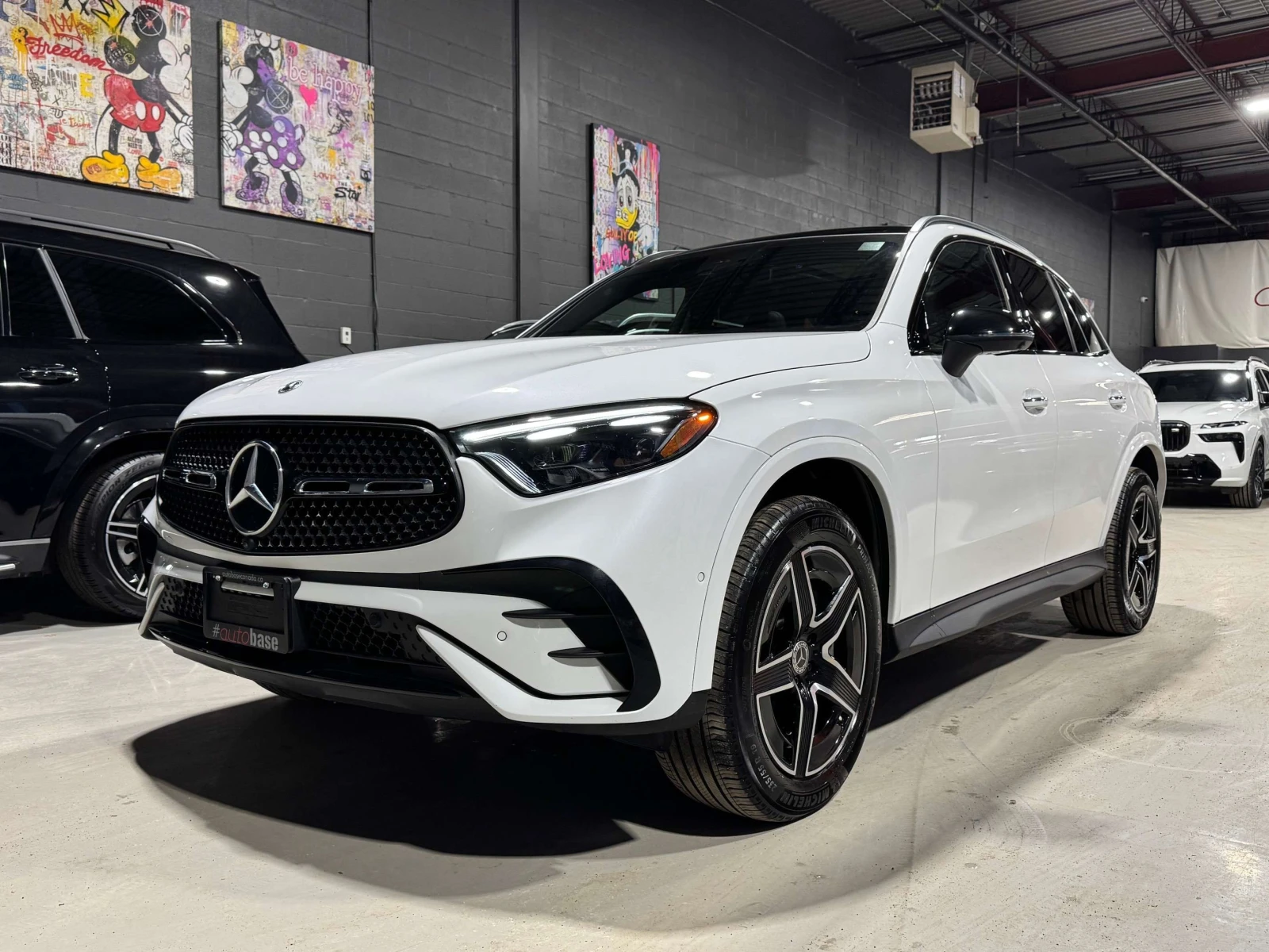 Mercedes-Benz GLC 300 * AMG Line * Burmester * Фиксирана цена до БГ * 