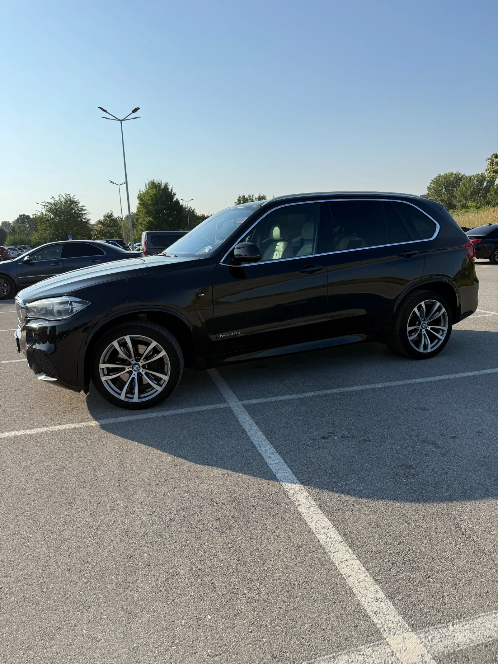 BMW X5 40d ; M пакет, снимка 3 - Автомобили и джипове - 56165441