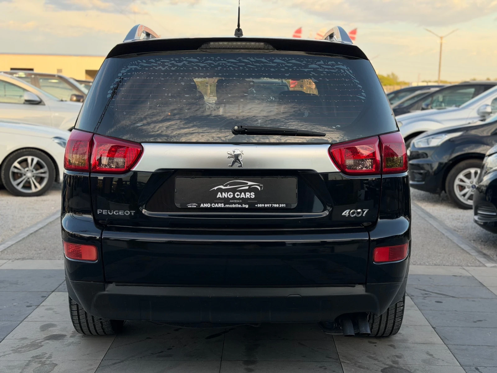 Peugeot 4007 * 2.2HDI* 7Местна* СервизнаИстория* , снимка 7 - Автомобили и джипове - 56259897