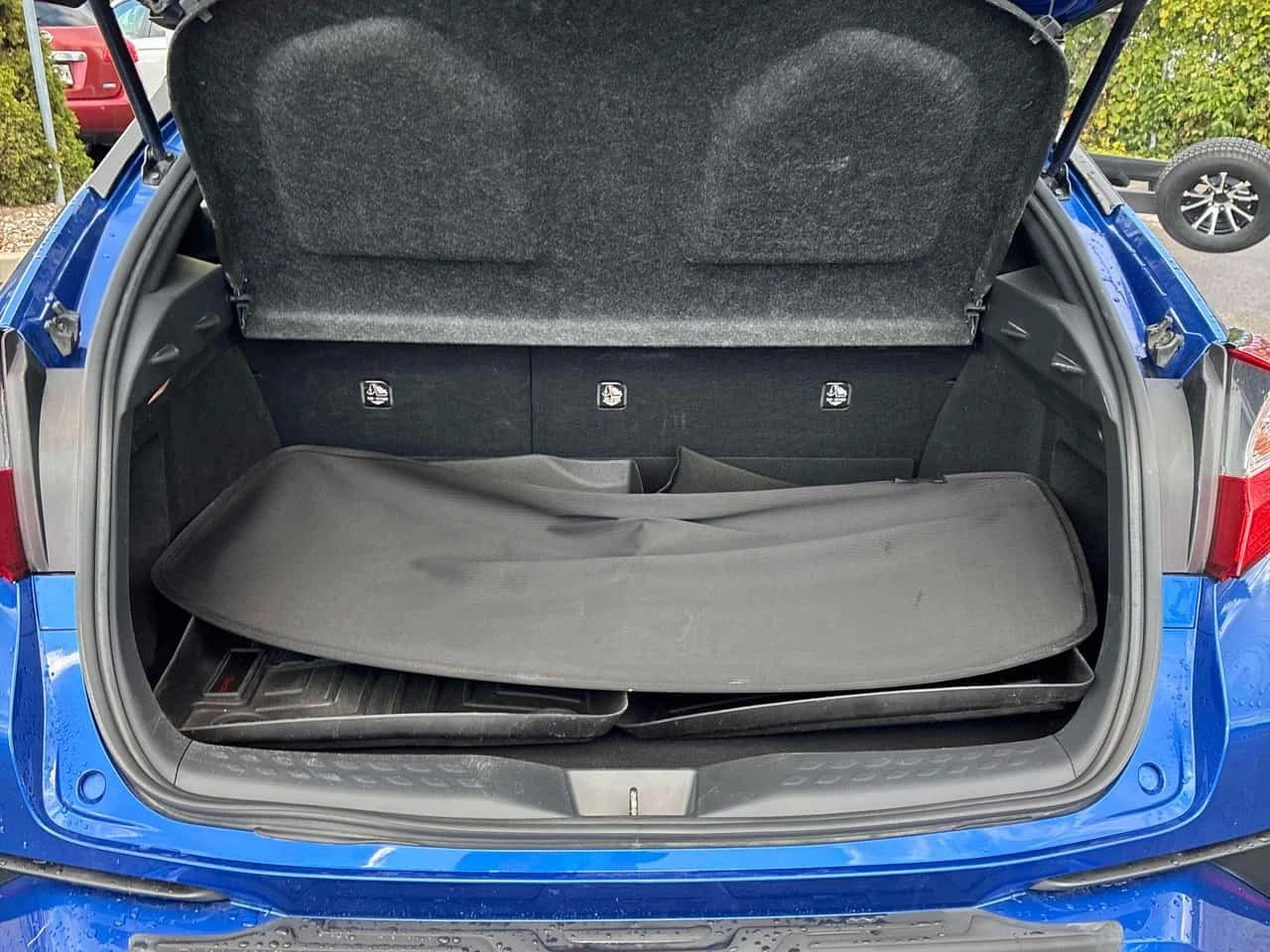 Toyota C-HR * FWD * CARFAX * ��� ������������ ������ | Mobile.bg � ����������� 17